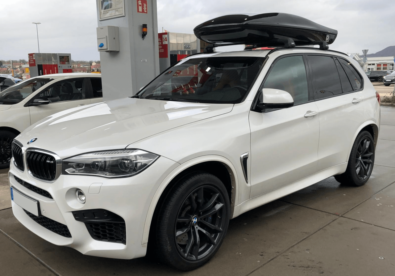 Roof box for high speeds & high performance